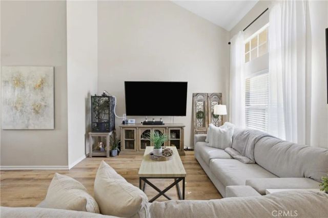 24546 New Haven Dr, Murrieta, CA 92562