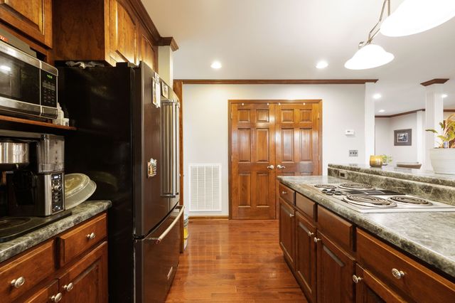 516 Rhotons Chapel Rd, Manchester, TN 37355