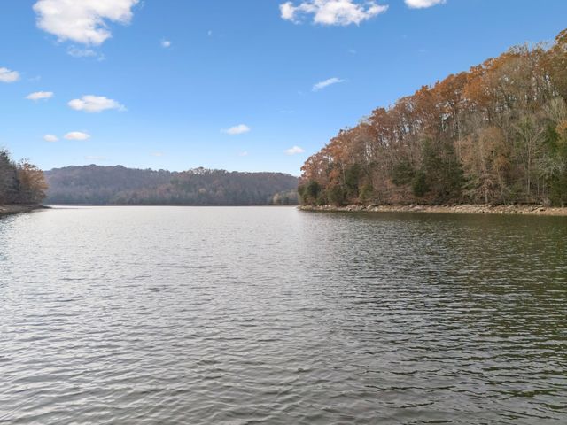 516 Rhotons Chapel Rd, Manchester, TN 37355