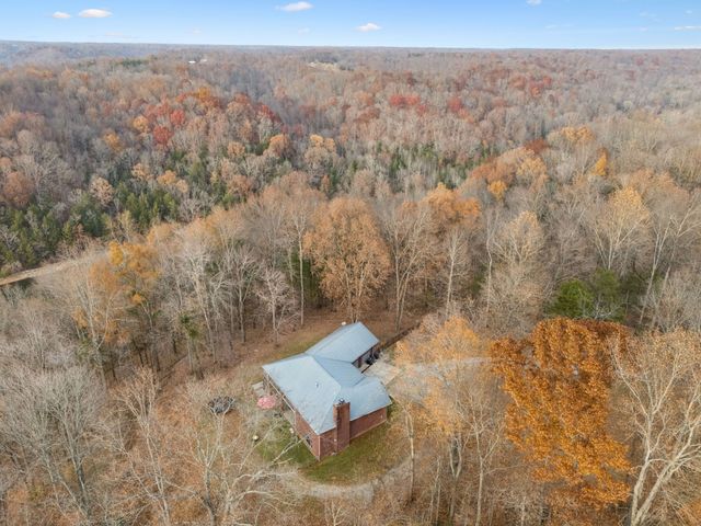 516 Rhotons Chapel Rd, Manchester, TN 37355