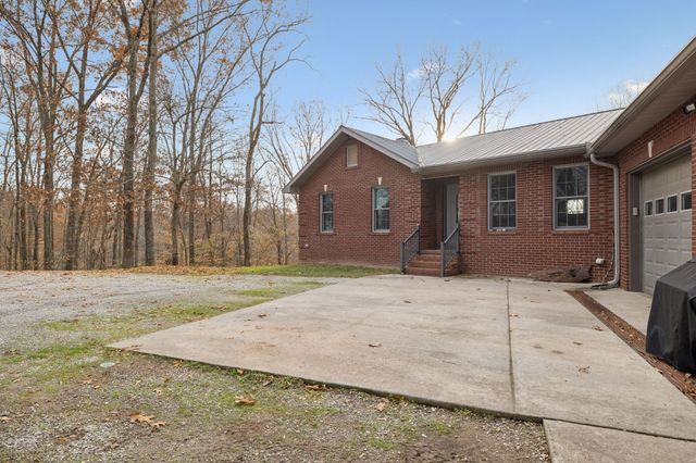 516 Rhotons Chapel Rd, Manchester, TN 37355