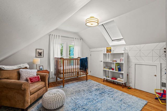 3936 N Frederick AVENUE, Shorewood, WI 53211