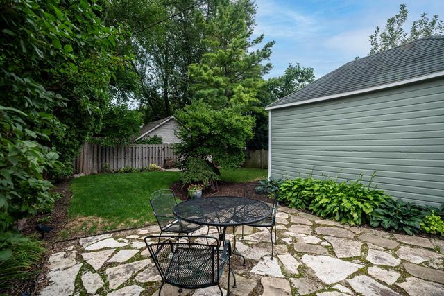 3936 N Frederick AVENUE, Shorewood, WI 53211