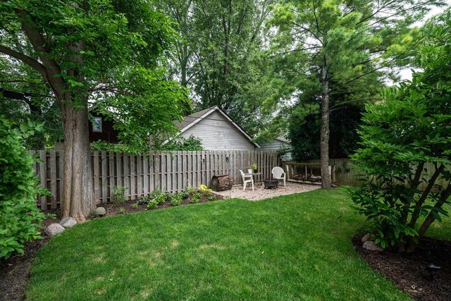 3936 N Frederick AVENUE, Shorewood, WI 53211