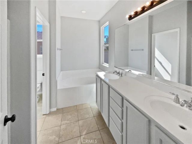 11737 Poppy Rd, Adelanto, CA 92301