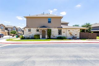 2880 Donnell DR 1704, Round Rock, TX 78664
