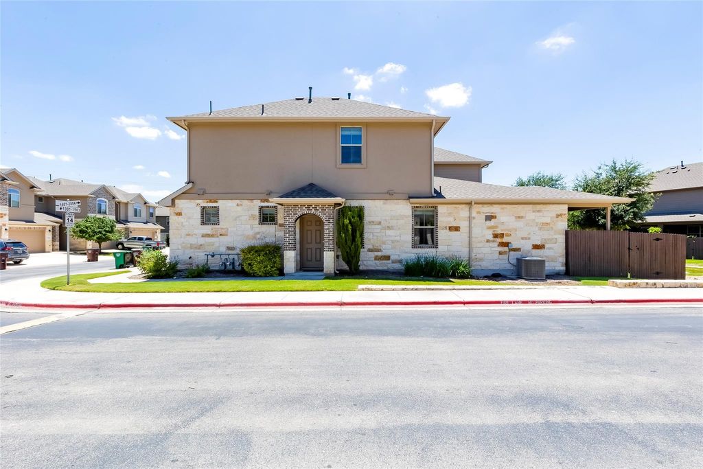 2880 Donnell DR 1704, Round Rock, TX 78664