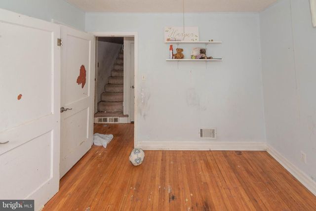 8109 HILLENDALE RD, Baltimore, MD 21234