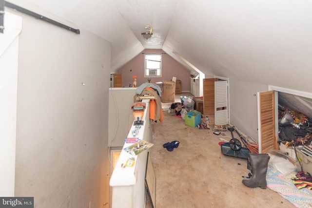 8109 HILLENDALE RD, Baltimore, MD 21234