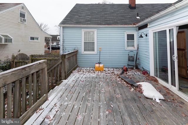 8109 HILLENDALE RD, Baltimore, MD 21234