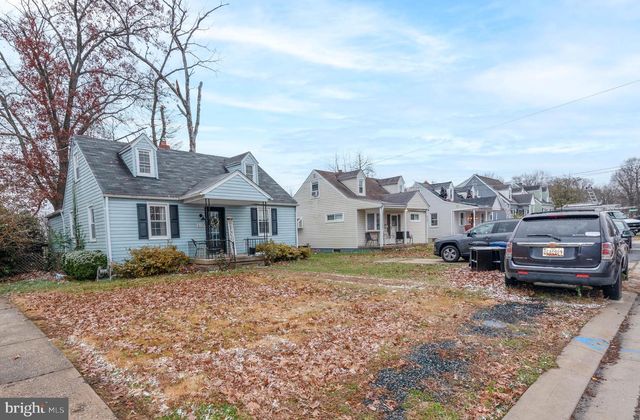 8109 HILLENDALE RD, Baltimore, MD 21234