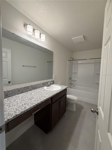8328 WILDER PINES AVENUE, Lakeland, FL 33809