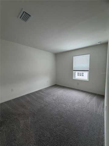 8328 WILDER PINES AVENUE, Lakeland, FL 33809