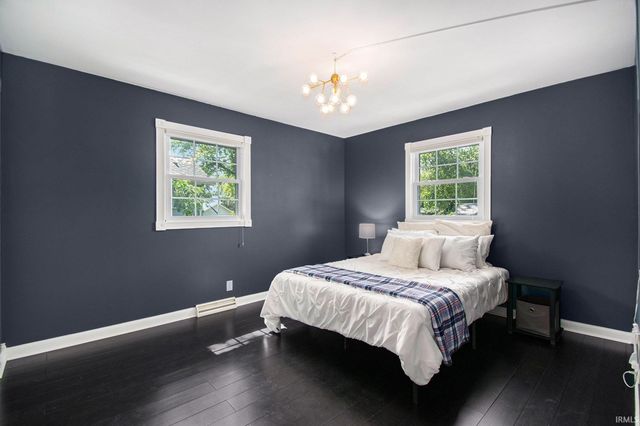 215 Kenyon Avenue, Elkhart, IN 46516