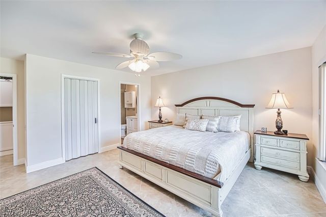 7402 Lake Breeze DR 305, Fort Myers, FL 33907