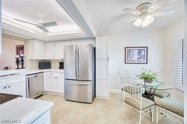 7402 Lake Breeze DR 305, Fort Myers, FL 33907