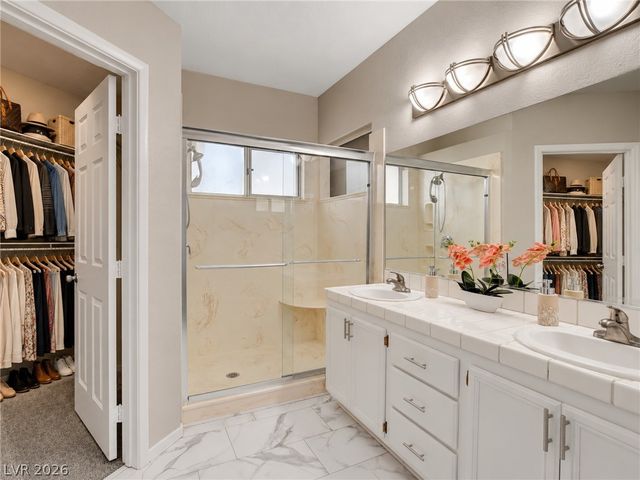 3300 Oeste Vista Street, Las Vegas, NV 89129