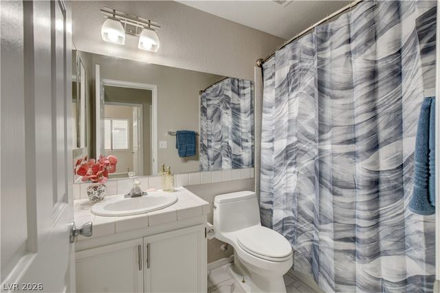 3300 Oeste Vista Street, Las Vegas, NV 89129