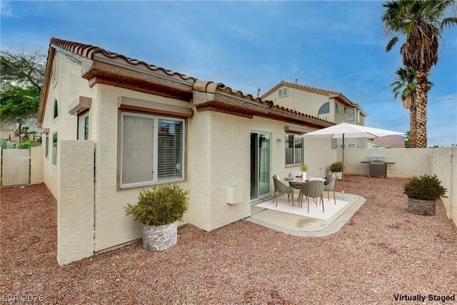 3300 Oeste Vista Street, Las Vegas, NV 89129