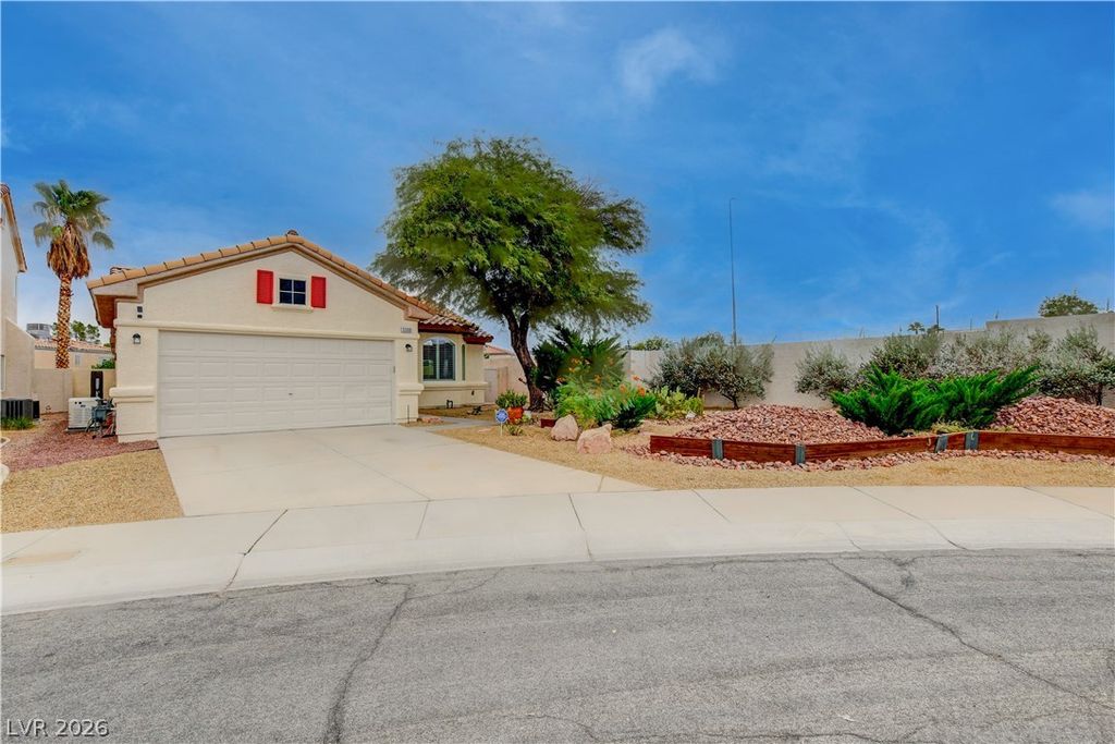 3300 Oeste Vista Street, Las Vegas, NV 89129 — photo 2