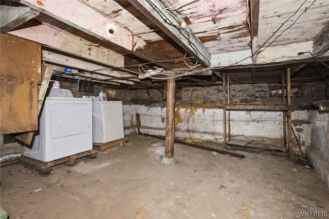 195 Prospect Street, Lockport City, NY 14094