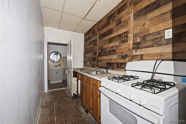 195 Prospect Street, Lockport City, NY 14094