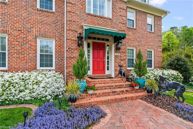 1718 Farnsworth Court, High Point, NC 27262