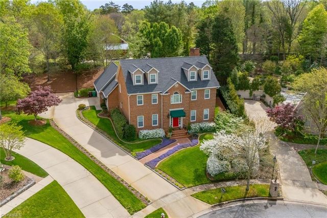 1718 Farnsworth Court, High Point, NC 27262