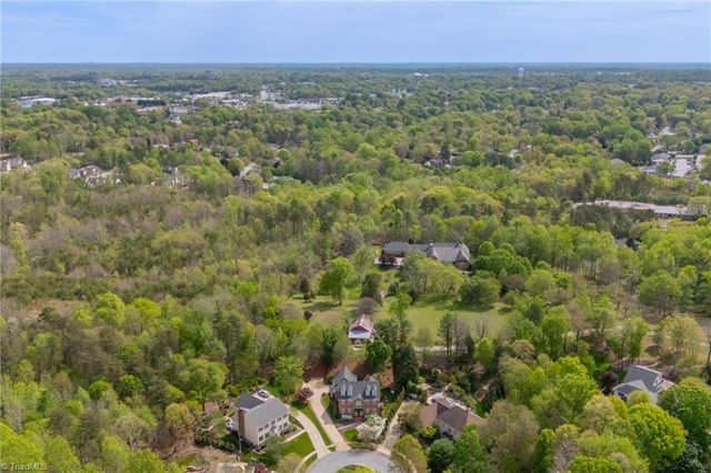 1718 Farnsworth Court, High Point, NC 27262