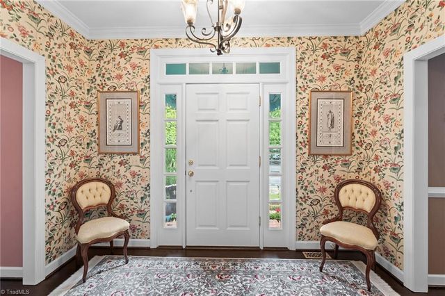 1718 Farnsworth Court, High Point, NC 27262