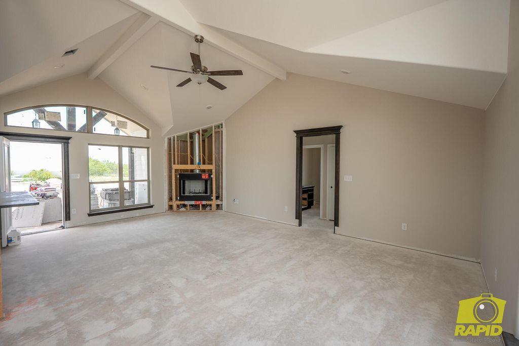 Image 6 of property listing at 9598 Grey Wolf Lane, San Angelo, TX 76901