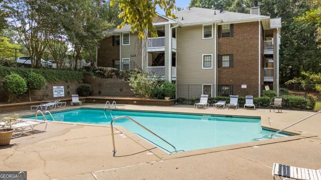 611 Barrington Hills Drive, Sandy Springs, GA 30350