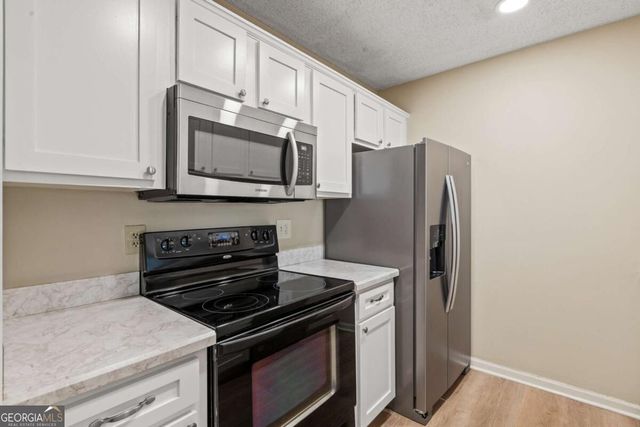 611 Barrington Hills Drive, Sandy Springs, GA 30350