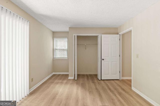611 Barrington Hills Drive, Sandy Springs, GA 30350