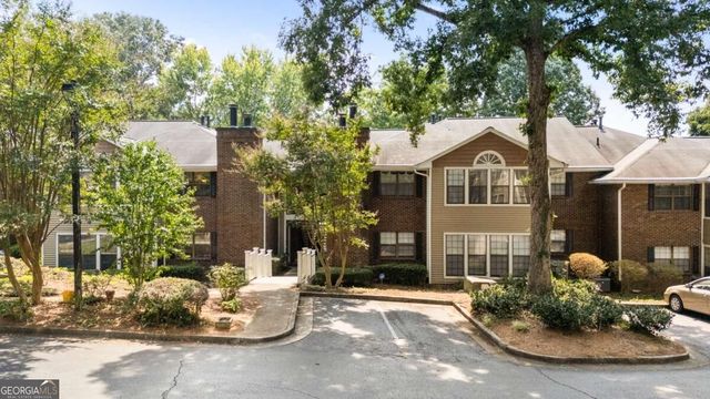 611 Barrington Hills Drive, Sandy Springs, GA 30350