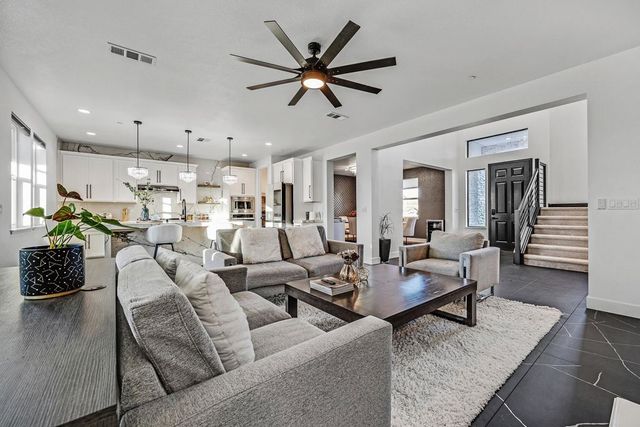 259 Eagle Nest Dr, Oakley, CA 94561