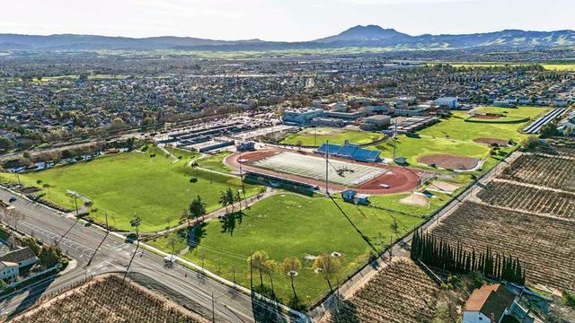 259 Eagle Nest Dr, Oakley, CA 94561