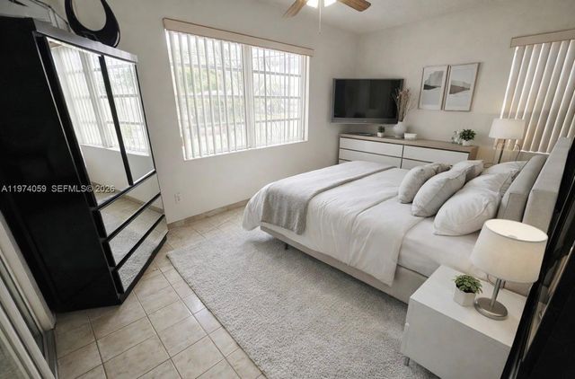 2760 NW 4th Ter, Miami, FL 33125