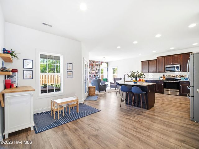 134 Evergreen Forest Drive, Sneads Ferry, NC 28460