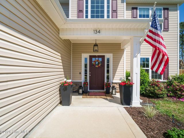 134 Evergreen Forest Drive, Sneads Ferry, NC 28460