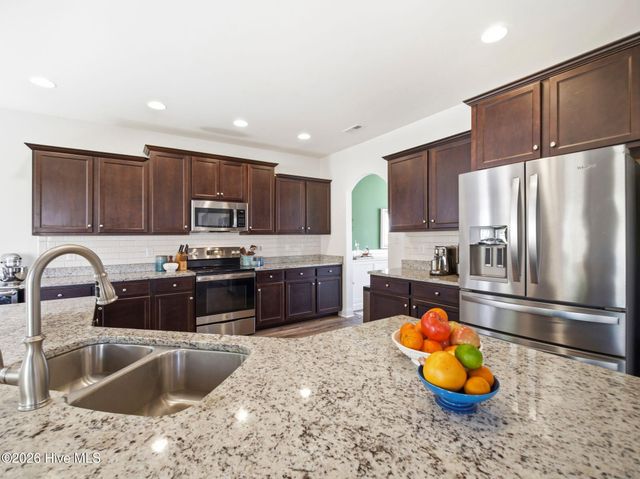 134 Evergreen Forest Drive, Sneads Ferry, NC 28460