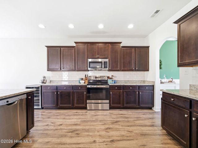 134 Evergreen Forest Drive, Sneads Ferry, NC 28460