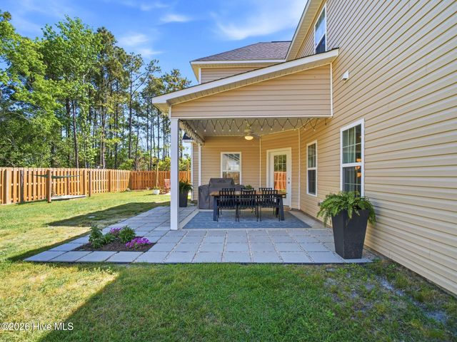 134 Evergreen Forest Drive, Sneads Ferry, NC 28460
