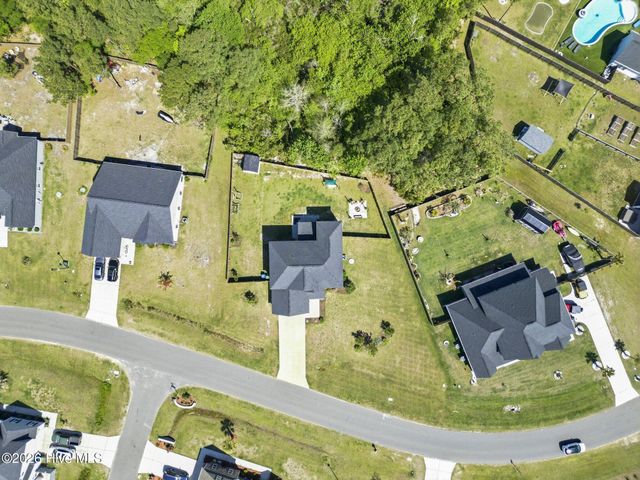 134 Evergreen Forest Drive, Sneads Ferry, NC 28460