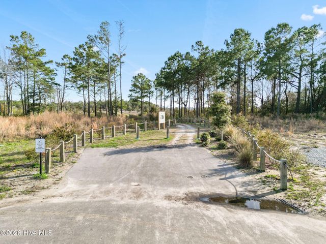 134 Evergreen Forest Drive, Sneads Ferry, NC 28460