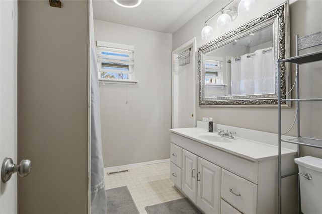 6300 NW 21st Drive, Bethany, OK 73008