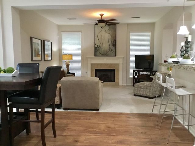 3 Spiral Vine Circle, The Woodlands, TX 77381