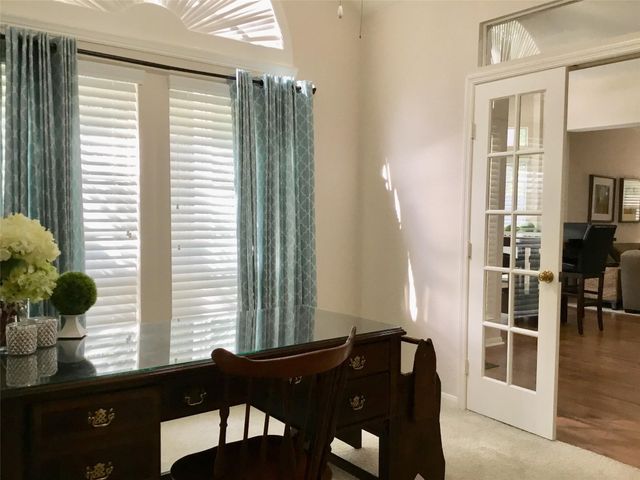 3 Spiral Vine Circle, The Woodlands, TX 77381
