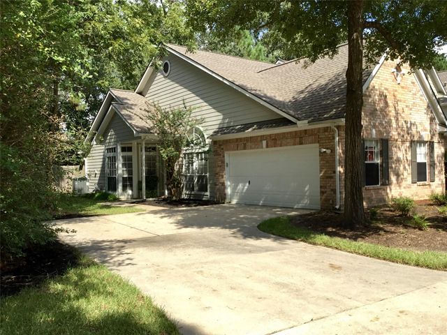 3 Spiral Vine Circle, The Woodlands, TX 77381