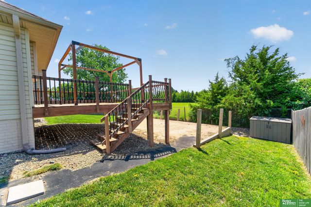 940 Key Circle, Carter Lake, IA 51510